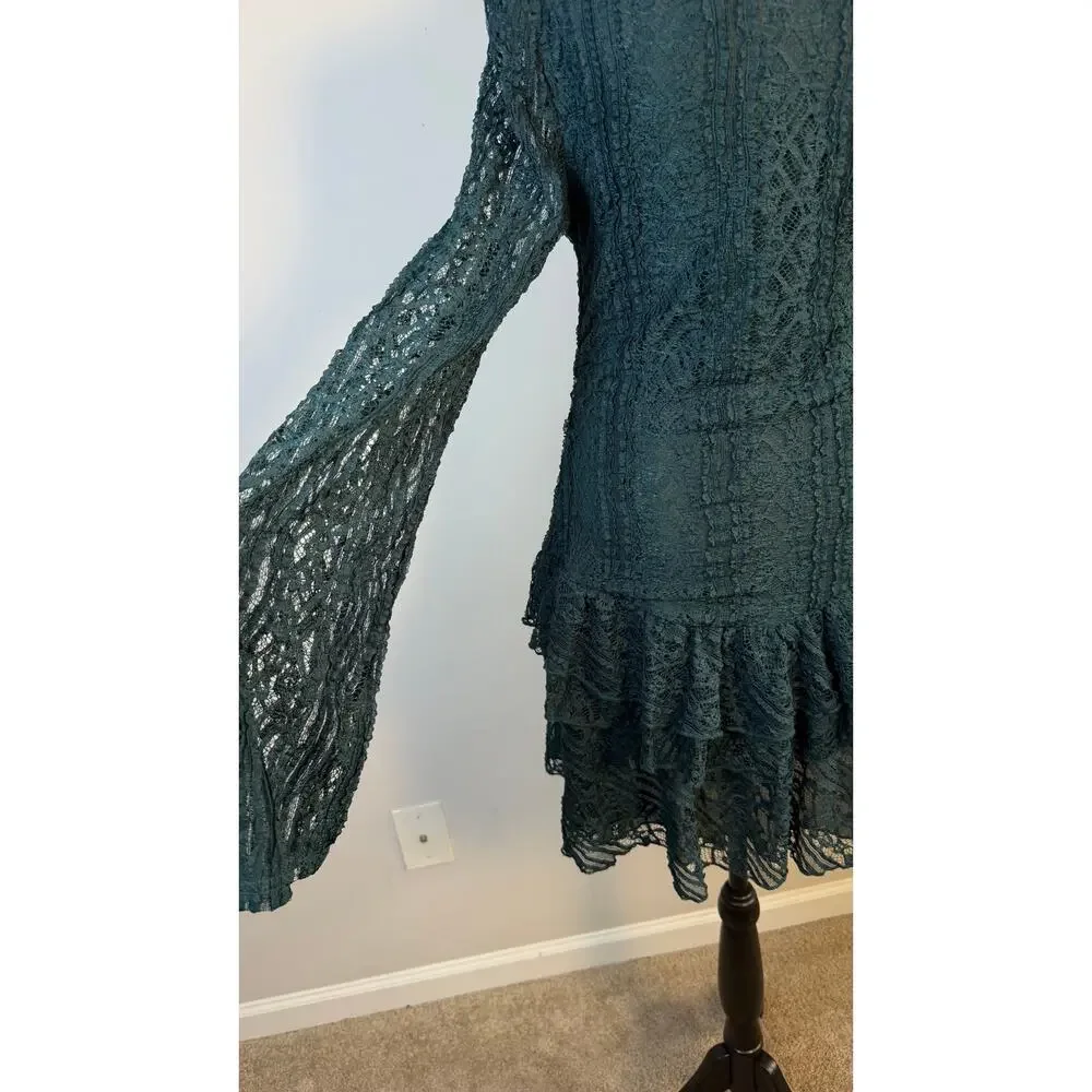 Free People Women's Tabby Tiered Mini Dress Seamoss Lace  – Sz L  NWT $128.